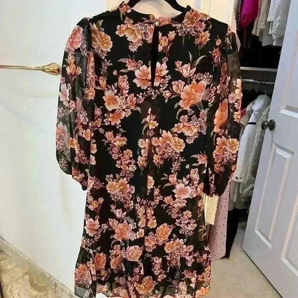 Julia Jordan Floral Print Shift Dress Puff Sheer Sleeves Ruffle Hem NWOT Size 4 - Picture 5 of 6